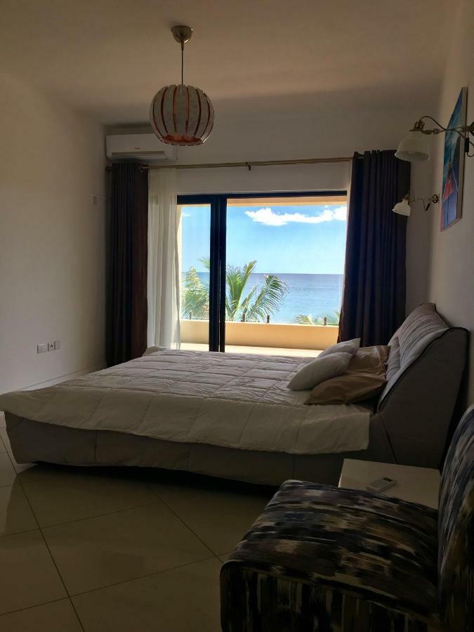 Appartement Ocean View à Flic-en-Flacq Extérieur photo